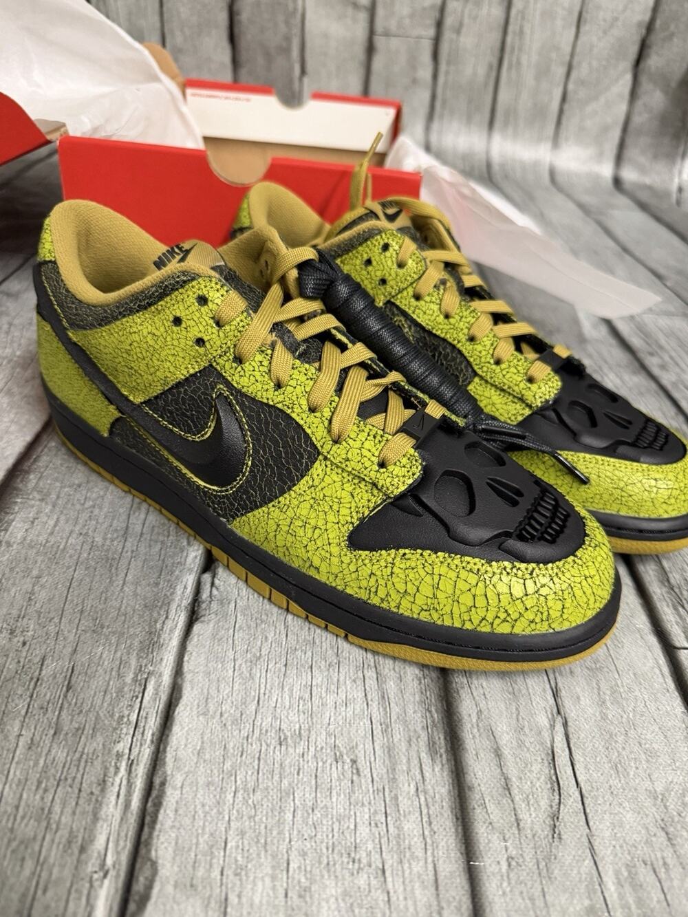 NEW Nike Dunk Low Retro QS Bright Cactus Black Halloween Skull Men’s Size 12